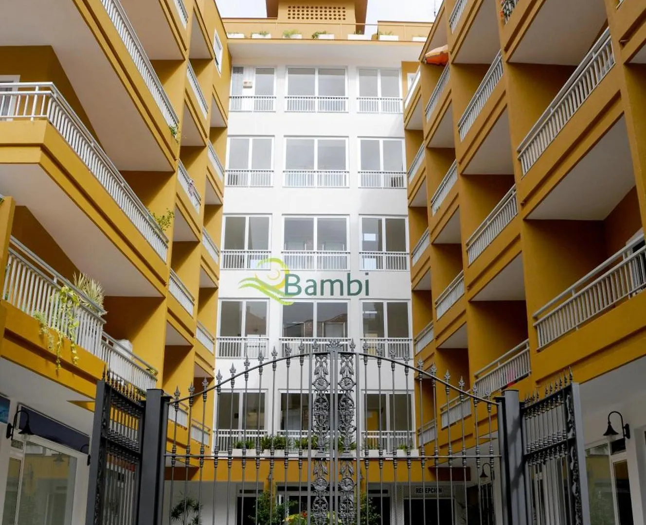 Apartamentos Rf Bambi Adults Only Puerto de la Cruz  Puerto de la Cruz (Tenerife)