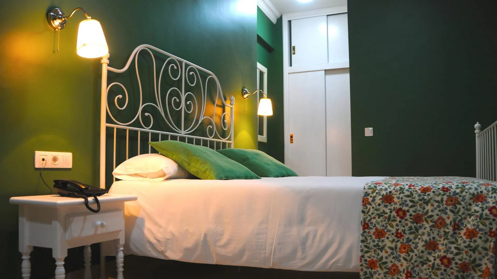 Apartamentos Rf Bambi Adults Only Puerto de la Cruz  0*, Puerto de la Cruz (Tenerife)